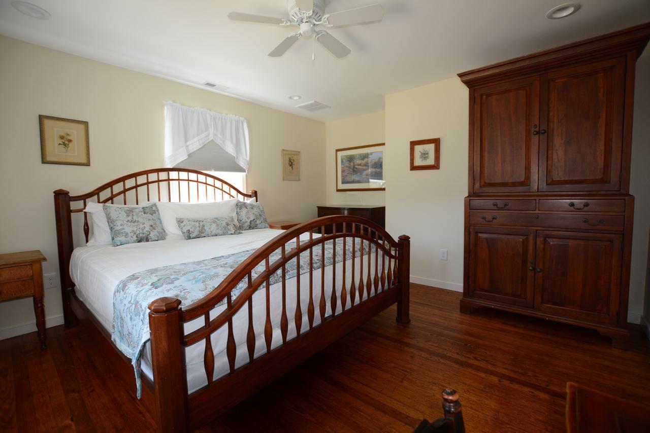 Woodville Bed And Breakfast Esmont Buitenkant foto